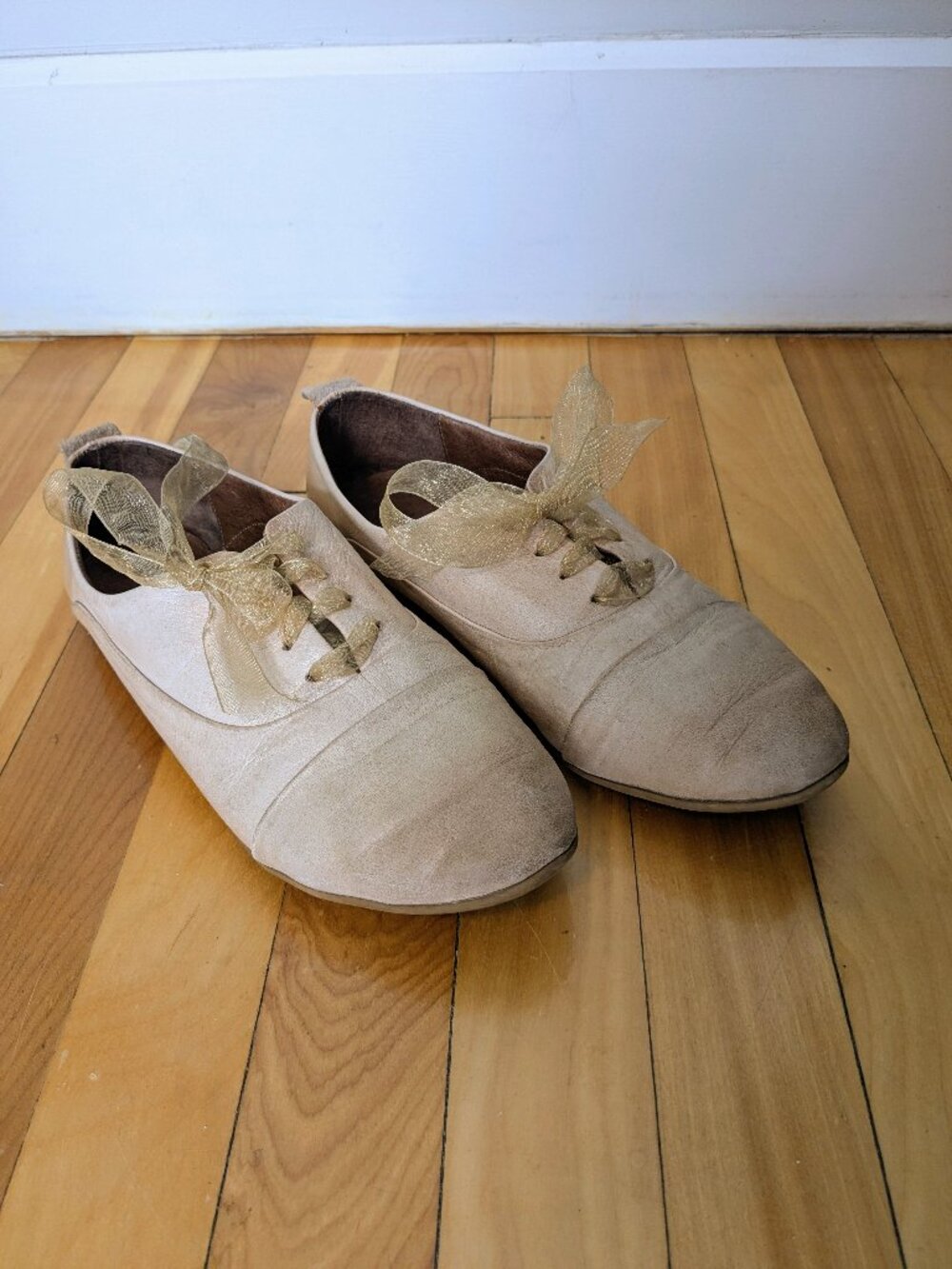 Blush pink leather oxfords